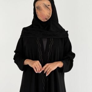 عباية سوداء بتطريز اسود